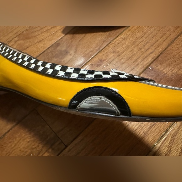 Kate Spade Yellow Taxi-Inspired Women's Flats - Picture 7 of 7